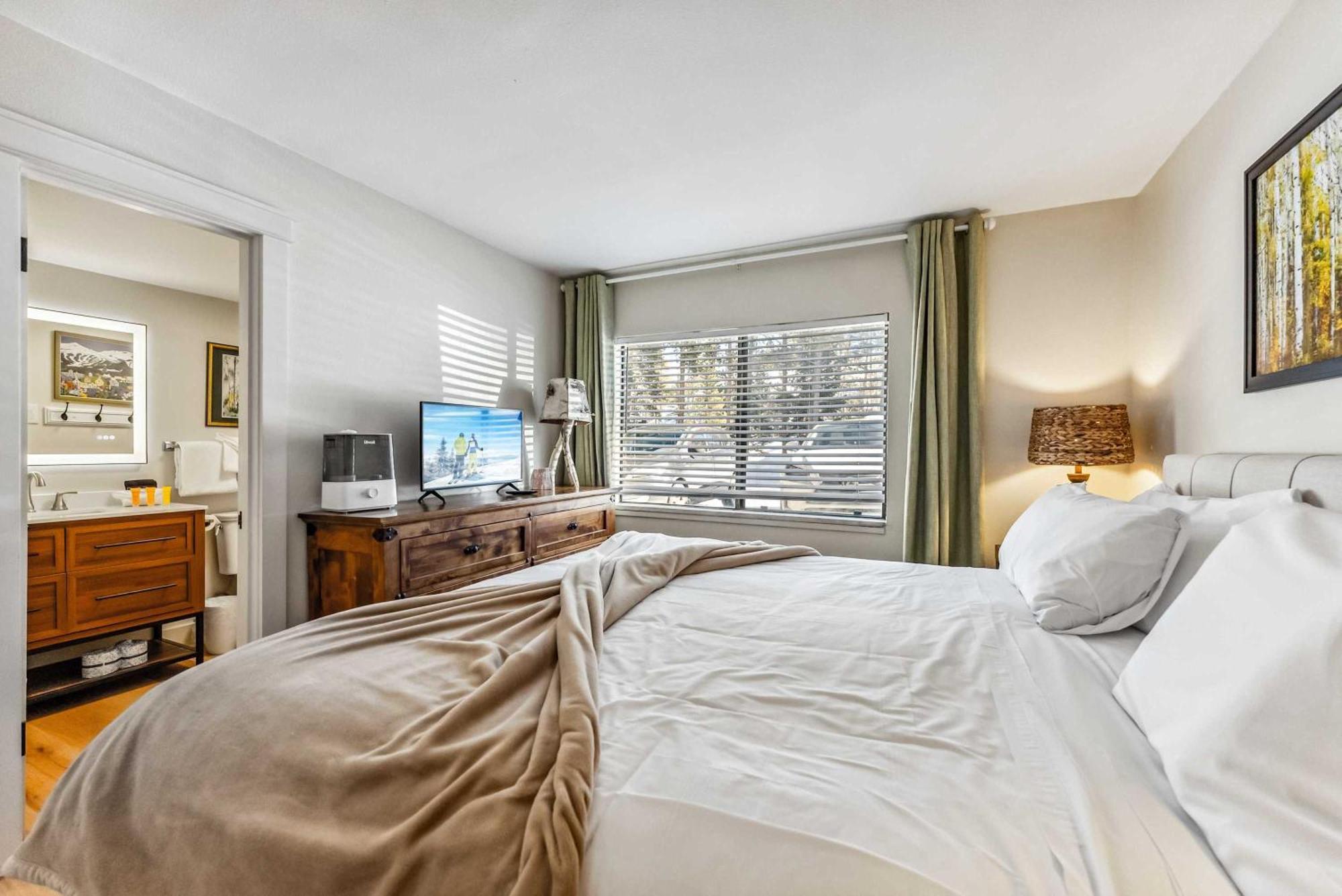Breckenridge Condo Steps From Main Street And Peak 9 Экстерьер фото